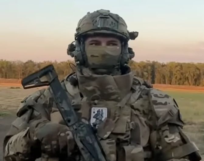 Цветы прямо с передовой СВО: как боец еще раз признался в любви своей жене