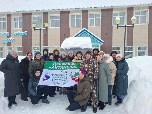 Маскировочные сети, аптечки и сладости: из Актаныша отправили помощь бойцам СВО